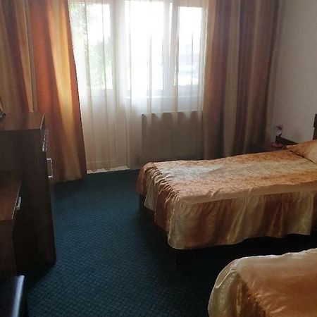 Hostel Stadion Zalau Ngoại thất bức ảnh