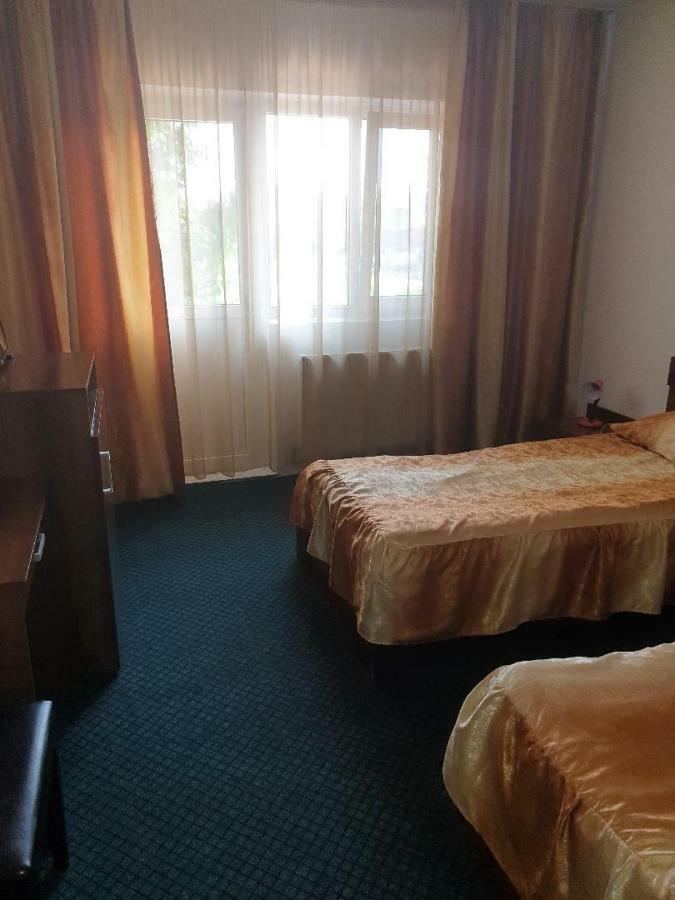 Hostel Stadion Zalau Ngoại thất bức ảnh