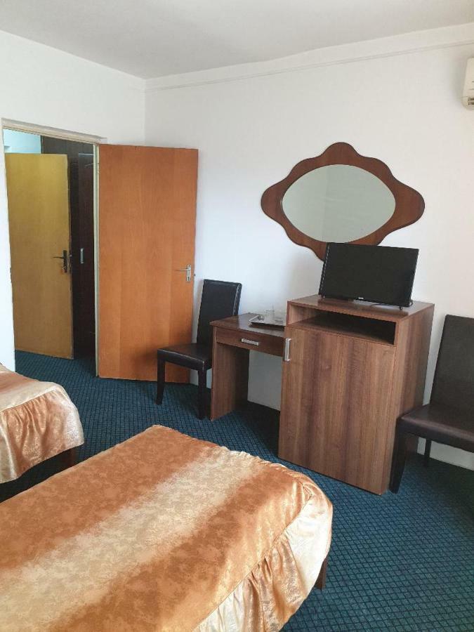 Hostel Stadion Zalau Ngoại thất bức ảnh